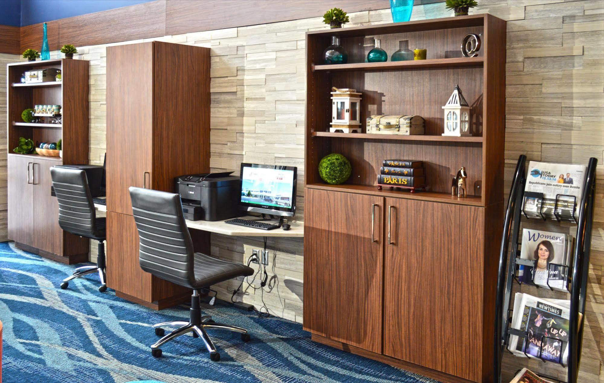 Holiday Inn & Suites Syracuse Airport - Liverpool By Ihg Exterior photo