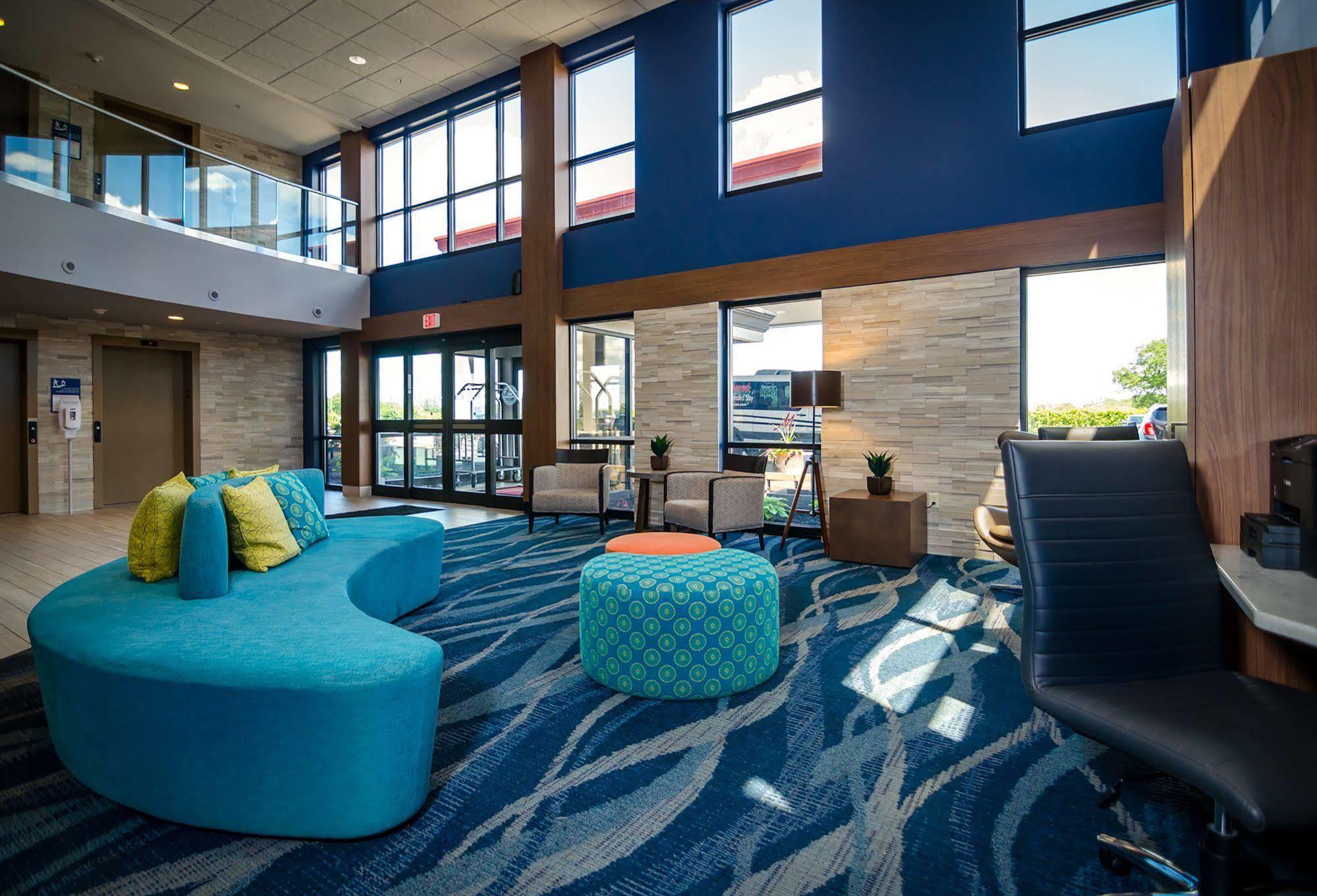 Holiday Inn & Suites Syracuse Airport - Liverpool By Ihg Exterior photo